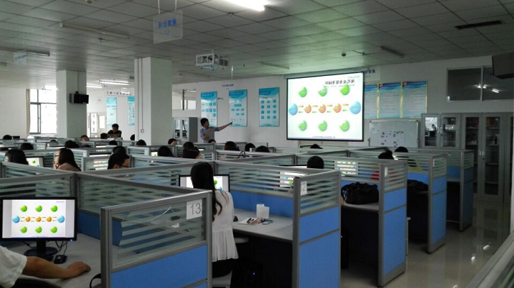 電子商務(wù)實驗室 軟件與信息技術(shù)服務(wù)的創(chuàng)新驅(qū)動與應(yīng)用實踐